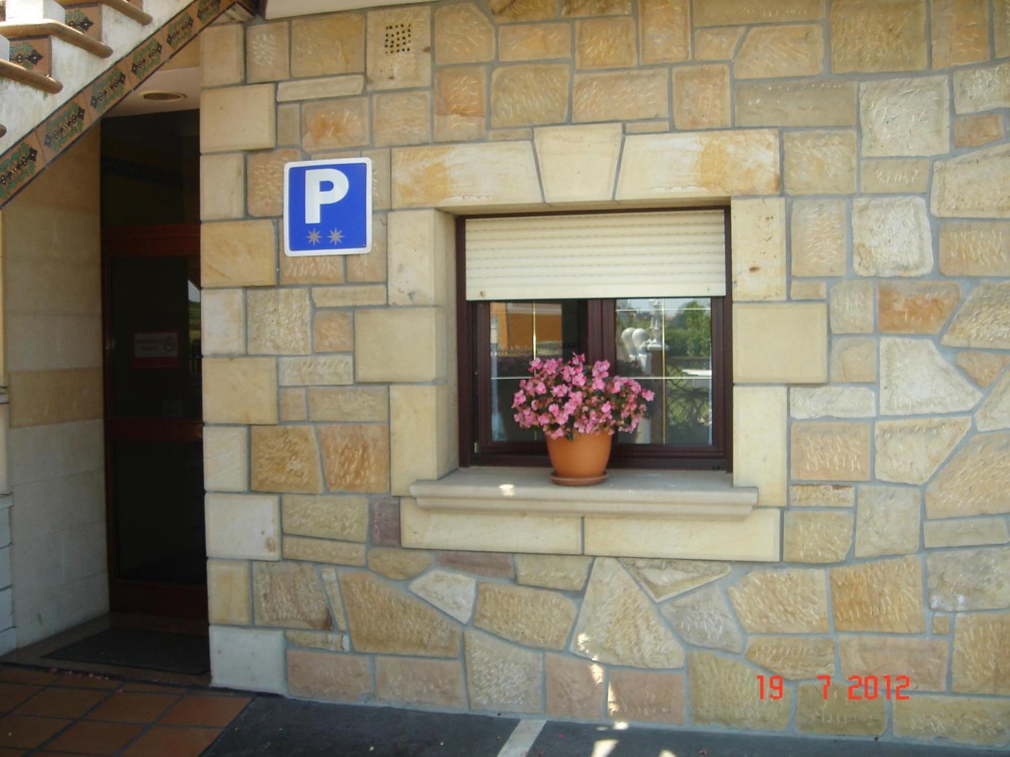 Residencial Santamaria Hotel Sancibrian Exterior photo